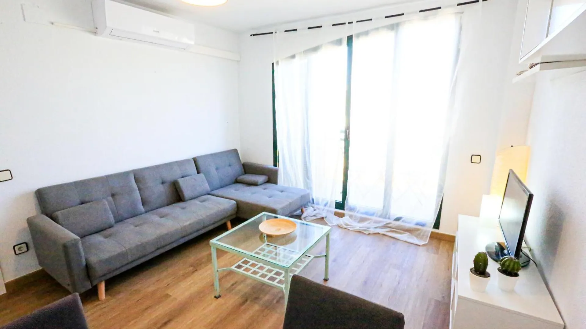 Aiguadolc Only Families Apartment Cambrils Spain